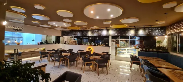 ELFIGN Café and Restaurant | Megenagna | እልፍኝ ካፌና ሬስቶራንት | መገናኛ