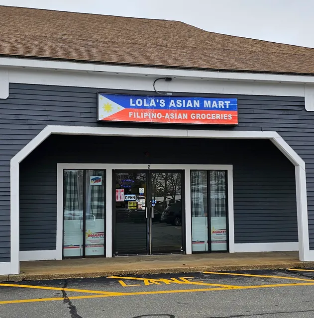 Lola’s Asian Mart