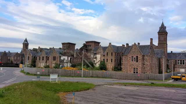 7 Westercraigs Apartment