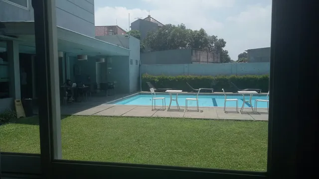 Airy Candisari Sisingamangaraja 4 Semarang