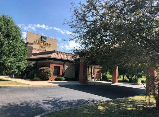 Quality Inn Rochester South