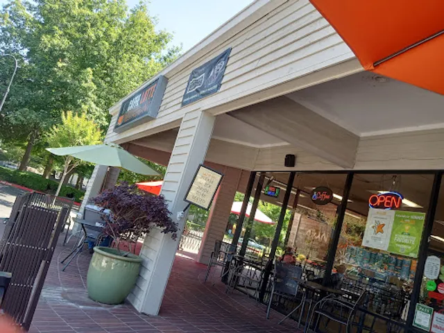 Caffè Latte Restaurant