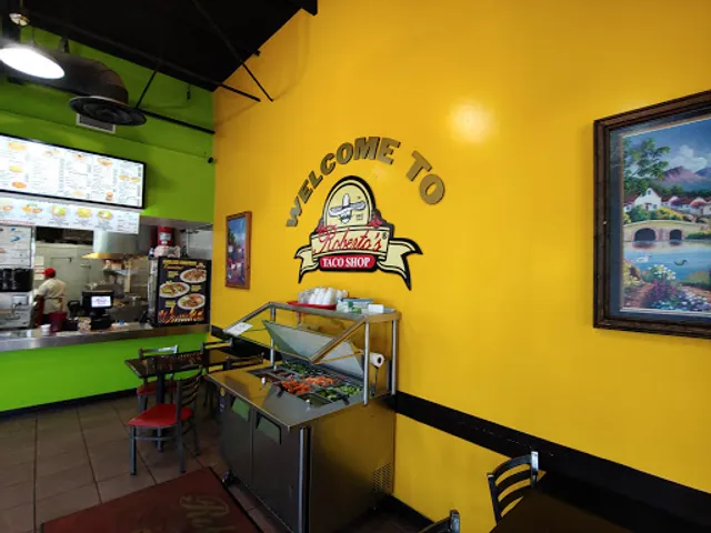 Roberto's Taco Shop
