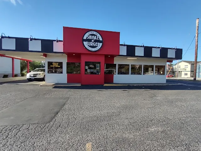 Shake N Burger Coos Bay