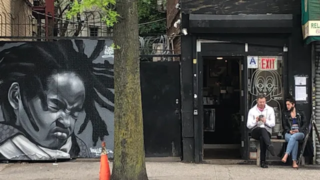 Loud Baby Coffee Shop