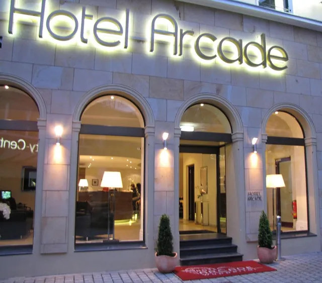 Arcade Hotel