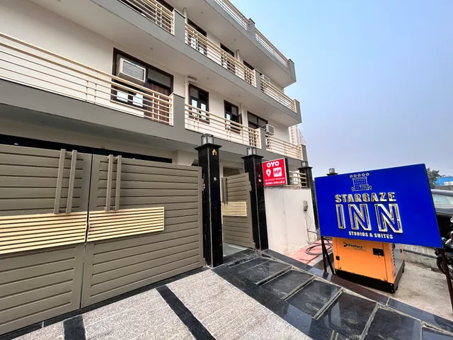 Stargaze Inn - (Comfy Stays)