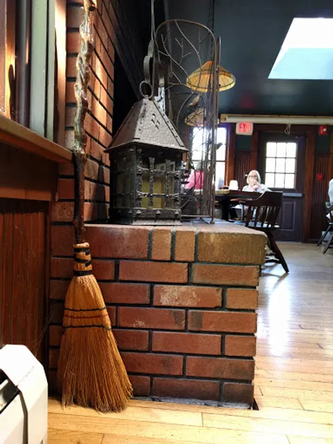 Bull's Bridge Inn
