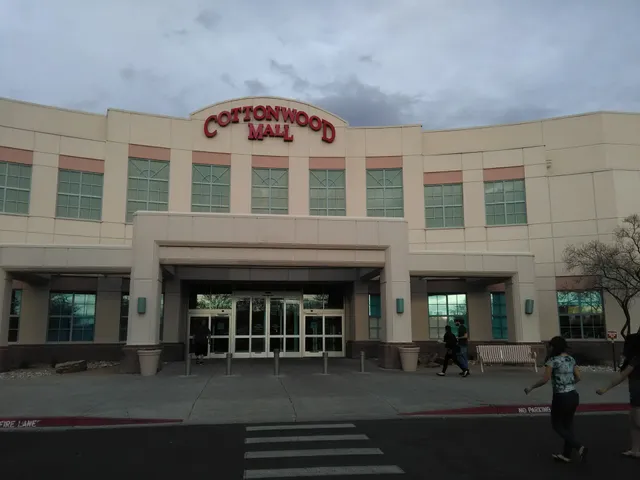 Cottonwood Mall