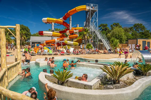 Aloa Vacances - Camping Riez à la Vie