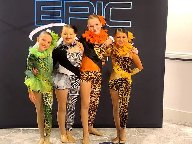 Nine Ladies Dancing - Dance Academy