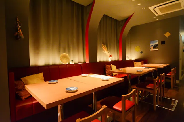 栄の中心で手羽先を叫ぶ さかてば