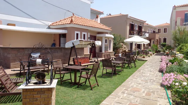 Niki Studios Sea-Front