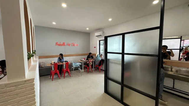 Hotways Chicken Palembang Kambang Iwak