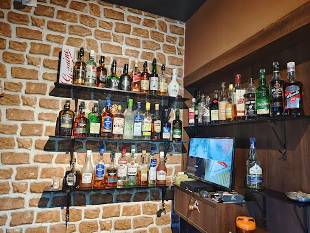 Unique Restaurant And Bar