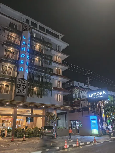LAMORA SAGAN ( Formerly h - Boutique Hotel Jogjakarta