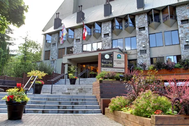 Executive Inn at Whistler Village