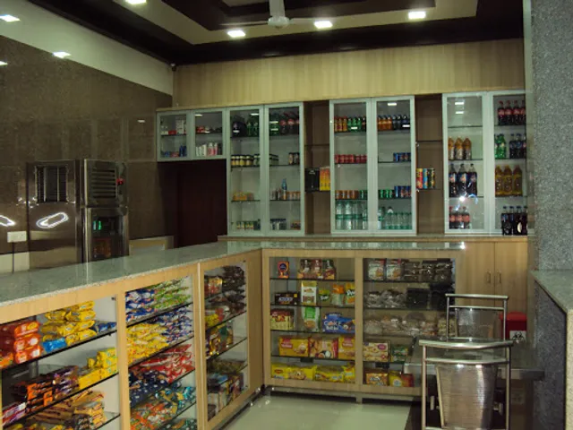 Hotel Laadli veg-Restaurant