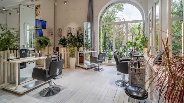 RUSSIAN LEGEND | Салон красоты Охотный ряд | Парикмахерская, маникюр, эпиляция