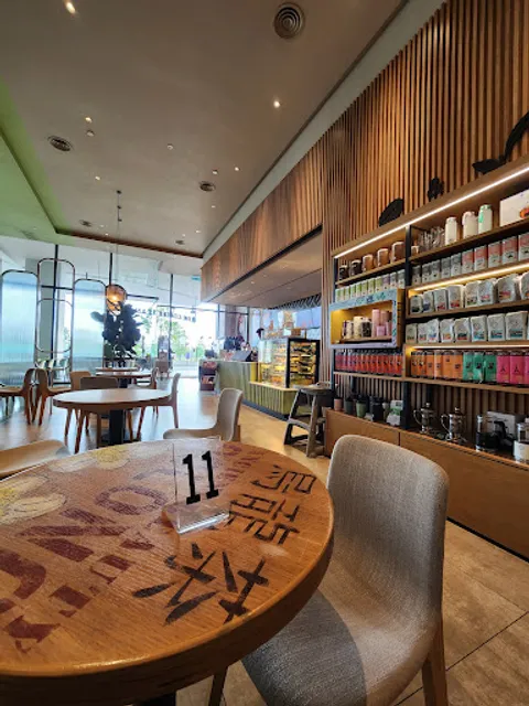 The Coffee Bean & Tea Leaf