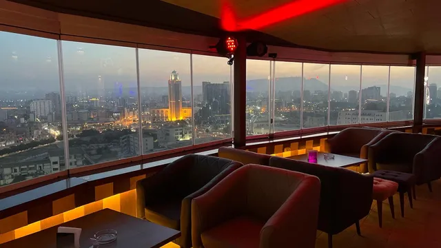 Sky Lounge By Liberté