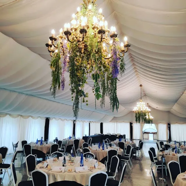 Los Olivos Restaurante & Catering