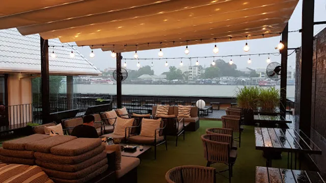 Theatre Riverside Restaurant