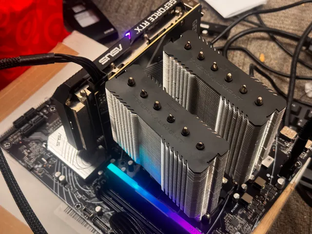 Bizarre Electronics Repair 📱🔧