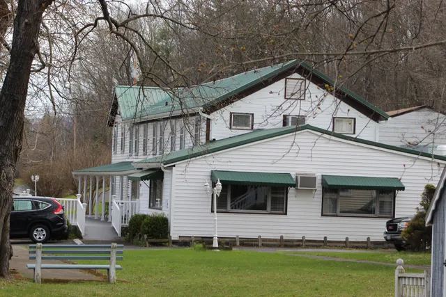 Grace Manor Christian