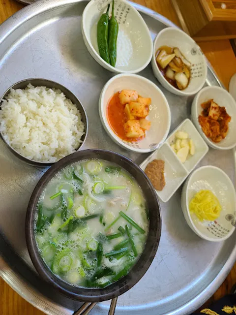 소문난부자돼지국밥 진천점