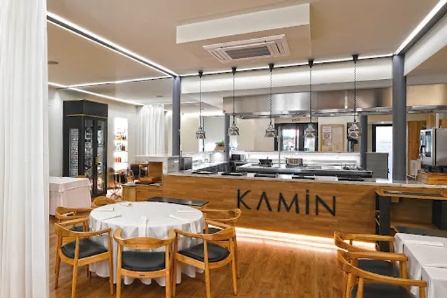 KAMÍN Restaurante