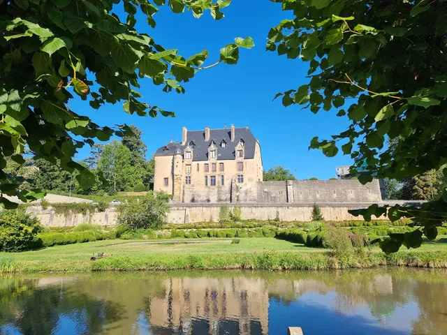 Château de Chatillon-en-Bazois