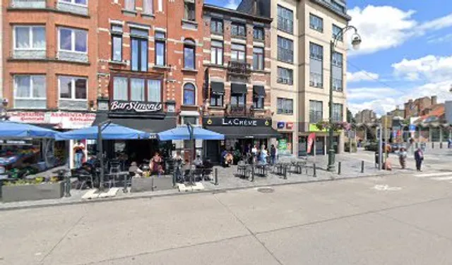 Pl. Eugène Simonis 6