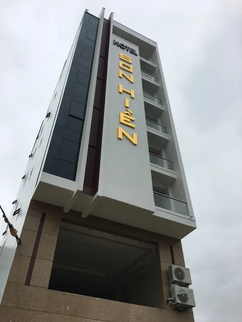 HOTEL SƠN HIỀN