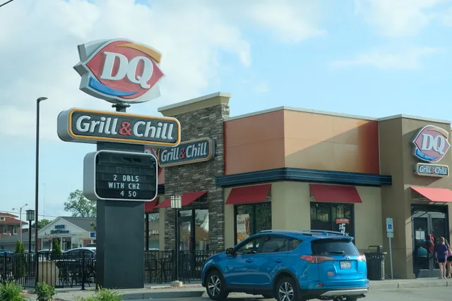 Dairy Queen Grill & Chill