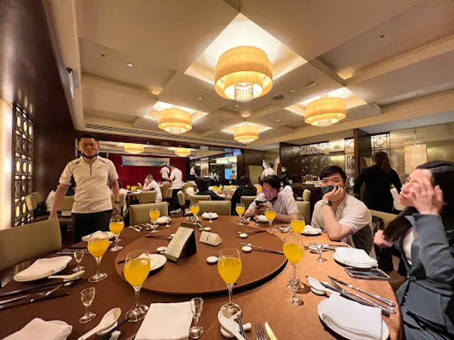 Jiu Lou Chinese Restaurant