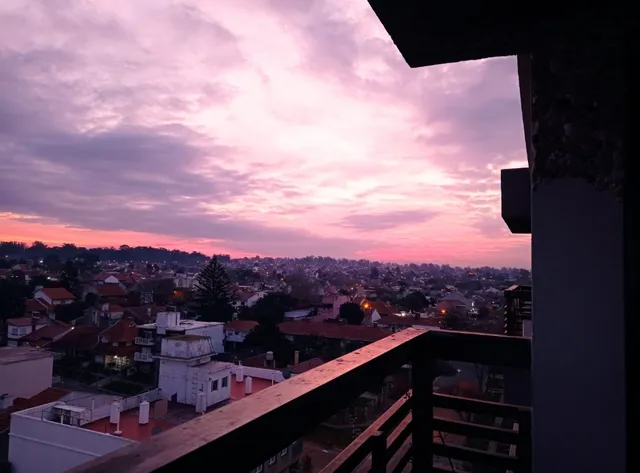 DEPTO HERMOSA VISTA AL MAR Y AL ATARDECER EN MOGOTES