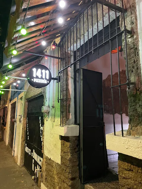 1411 Pizzería / Taquería el Güero