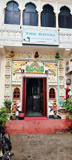 The Royal Lake View Villa