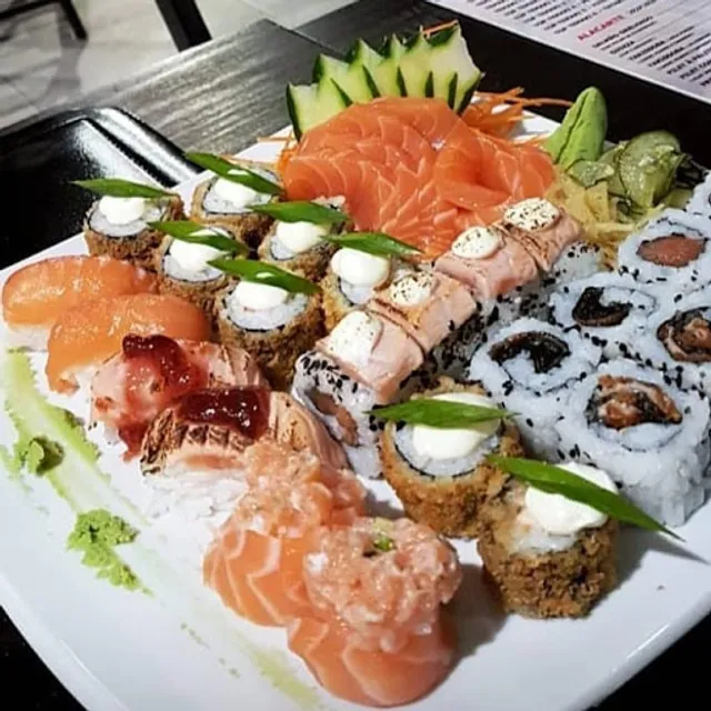 Yasu Sushi Bar Guarapari