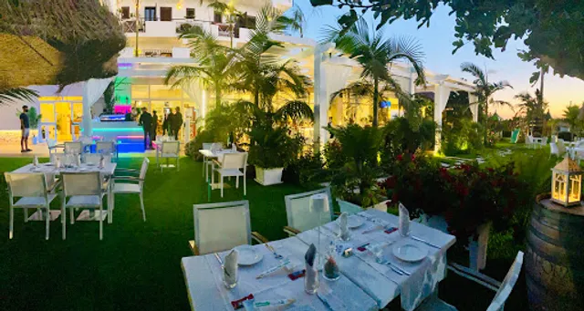 Live Fish & Sushi - Fusion Restaurant - Capo Vaticano