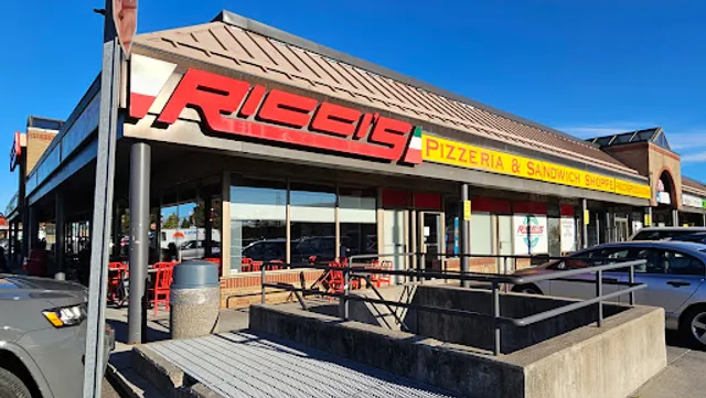 Ricci's Pizzeria & Sandwich Shoppe