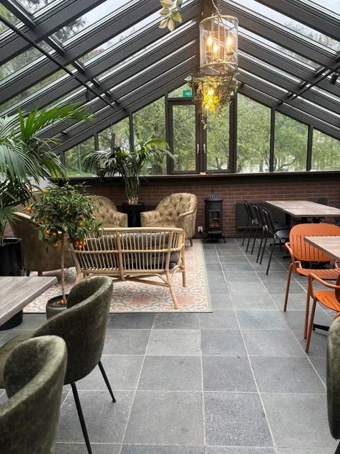 Talvipuutarha Sommer kahvila ravintola