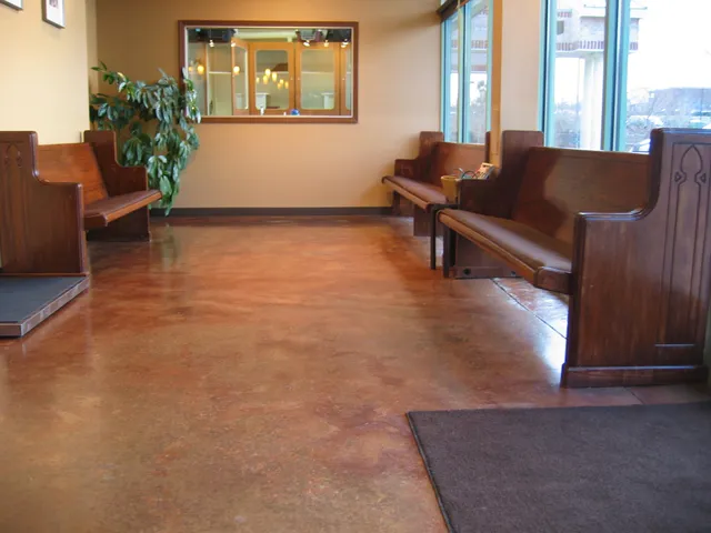 Carothers Parkway Veterinary Clinic