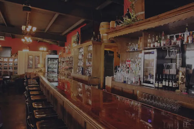 Wine Market Restaurant & Bar