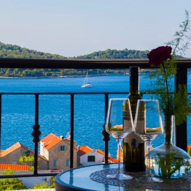 Apartments & Rooms Sandra Vis