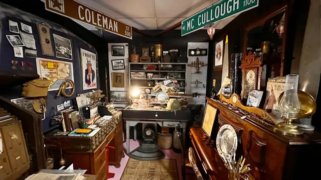 Flucy Lucy Antique Market