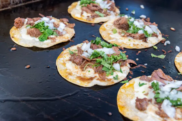 El Mariachi Mexican food