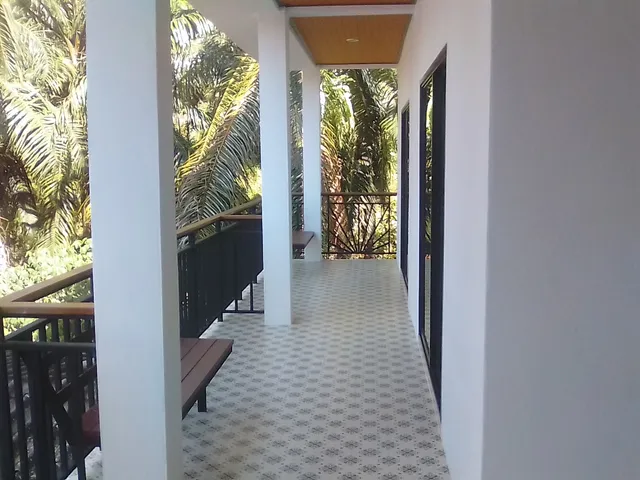 Lanta Daisy Residence