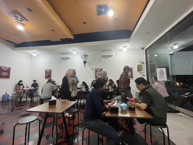 PEMPEK SILAMPARI MALANG